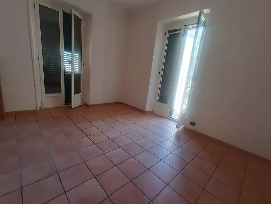 Immagine 16 di Appartamento in vendita  a Taranto