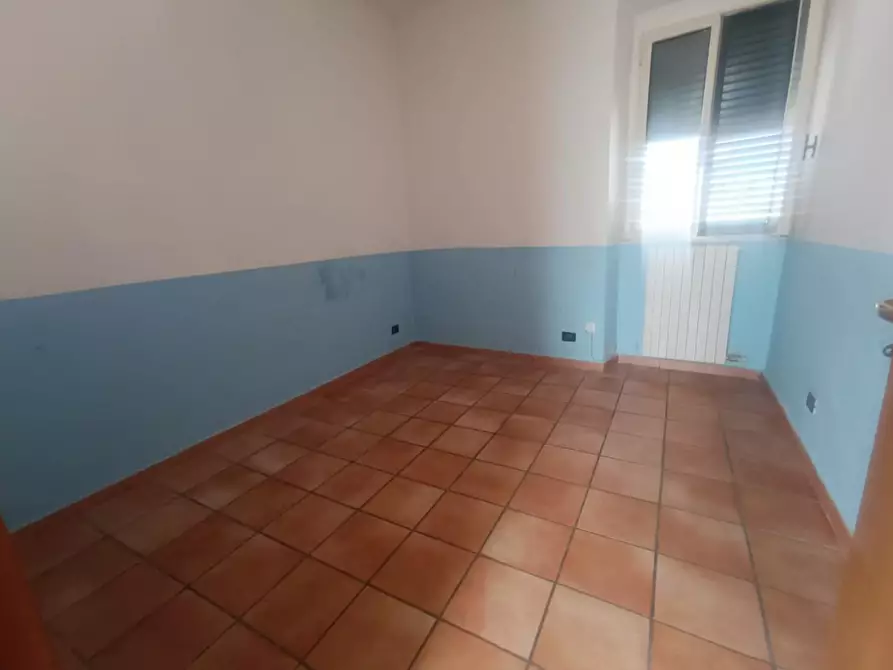 Immagine 11 di Appartamento in vendita  a Taranto