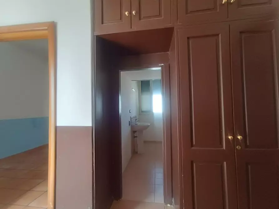 Immagine 13 di Appartamento in vendita  a Taranto