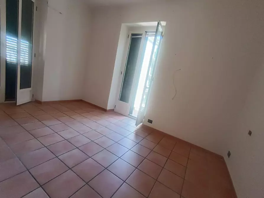 Immagine 14 di Appartamento in vendita  a Taranto