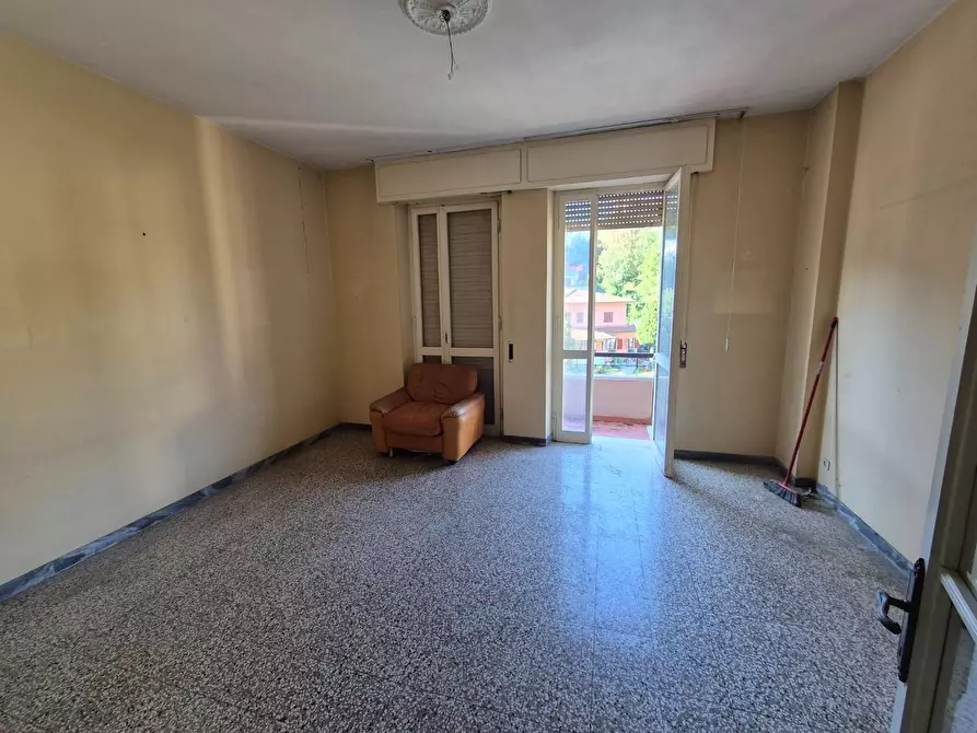 Immagine 3 di Appartamento in vendita  a Carrara