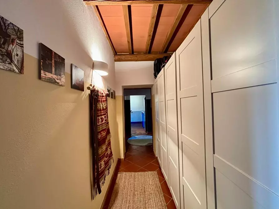 Immagine 11 di Appartamento in vendita  a Chianni