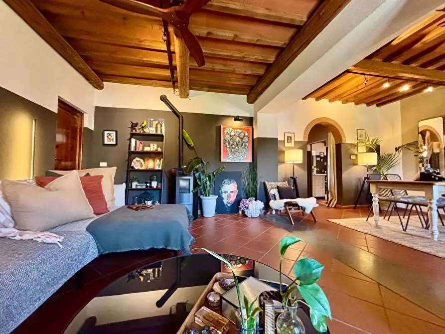 Immagine 1 di Appartamento in vendita  a Chianni