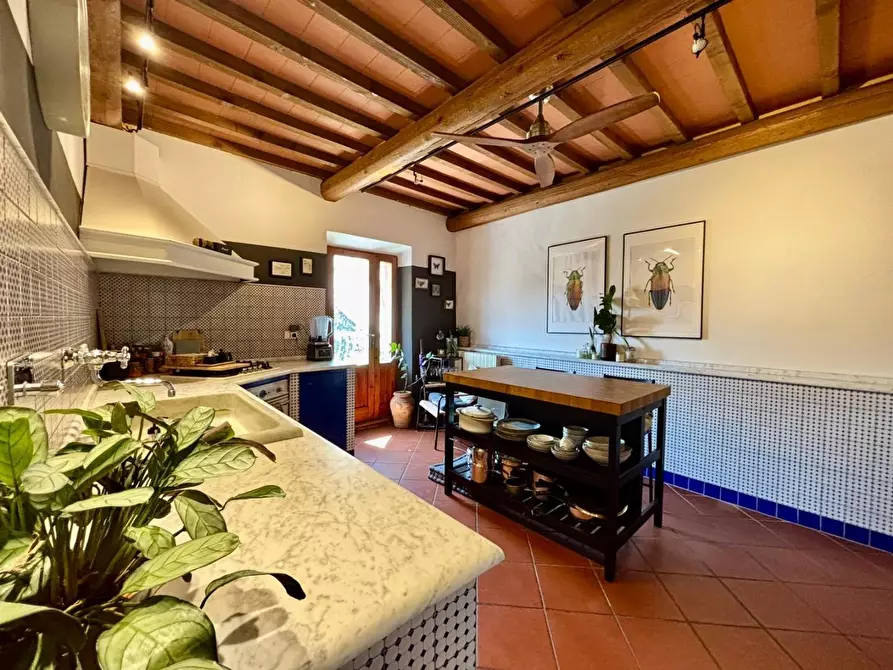 Immagine 16 di Appartamento in vendita  a Chianni