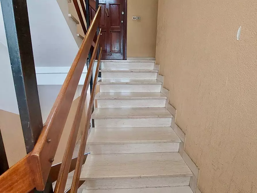 Immagine 23 di Appartamento in vendita  a Viareggio