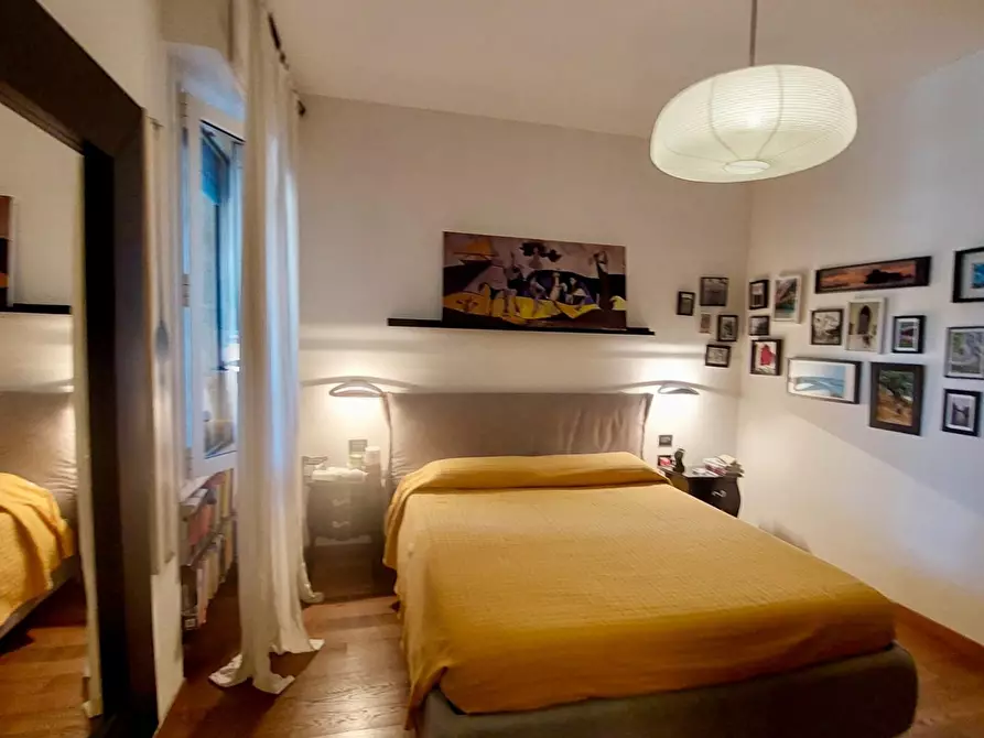 Immagine 13 di Appartamento in vendita  a Viareggio