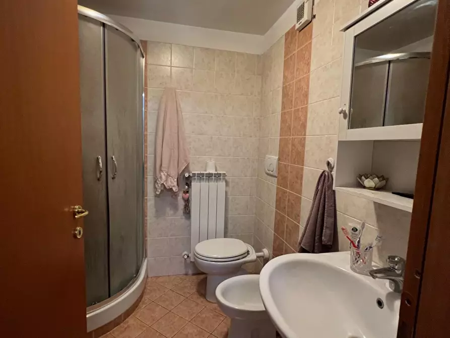 Immagine 15 di Appartamento in vendita  a Castelfiorentino