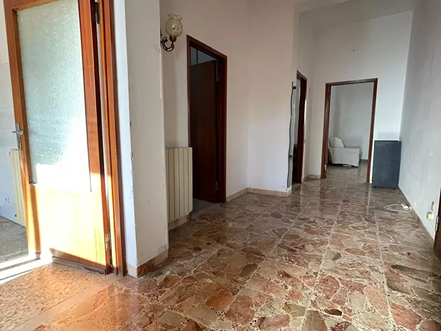 Immagine 2 di Appartamento in vendita  a Poggibonsi