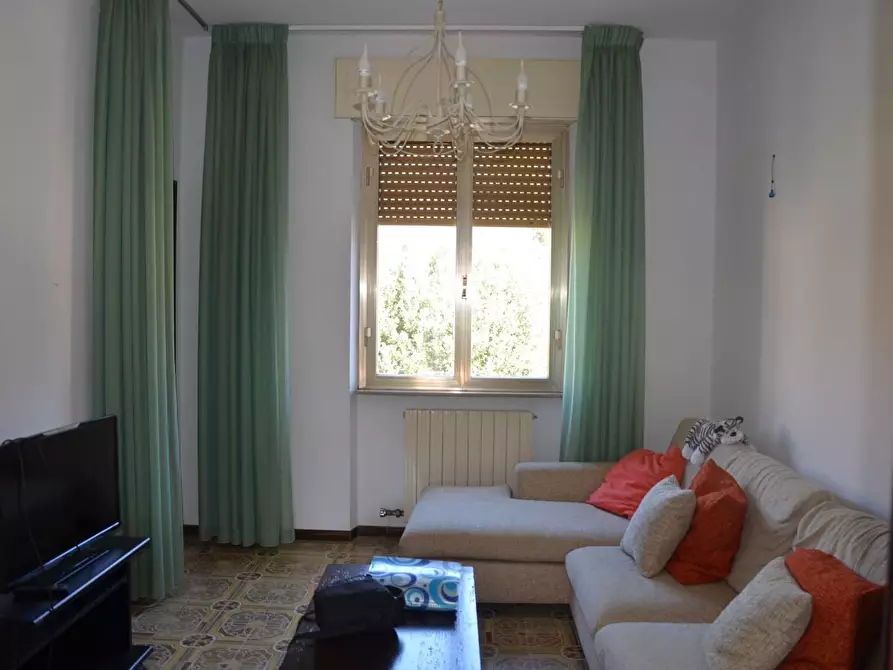 Immagine 1 di Casa bifamiliare in vendita  a Vecchiano