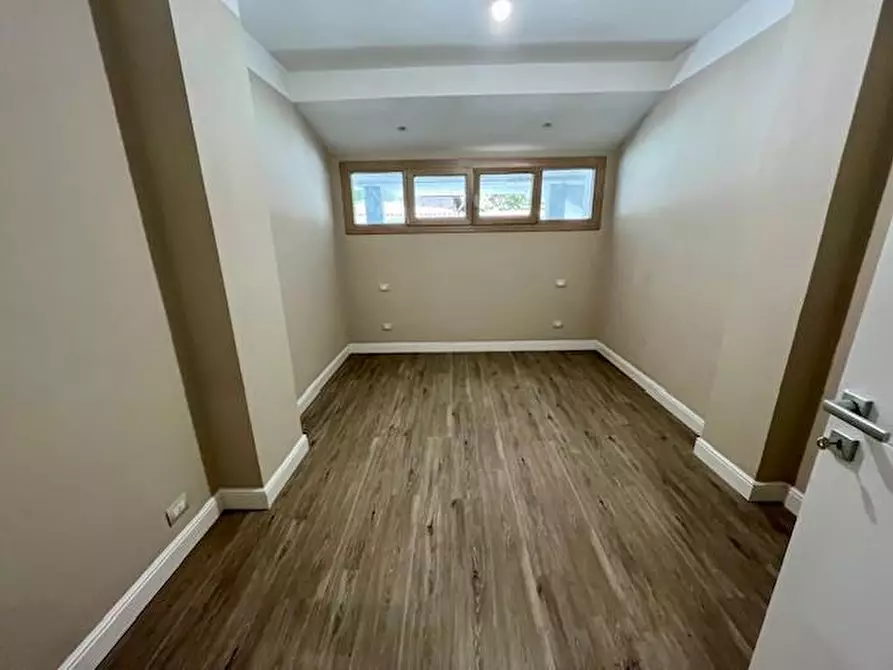 Immagine 7 di Appartamento in vendita  a Pisa