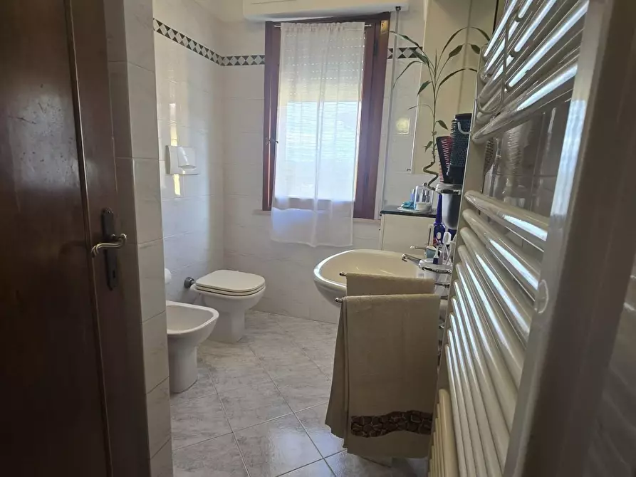 Immagine 18 di Appartamento in vendita  a Calcinaia