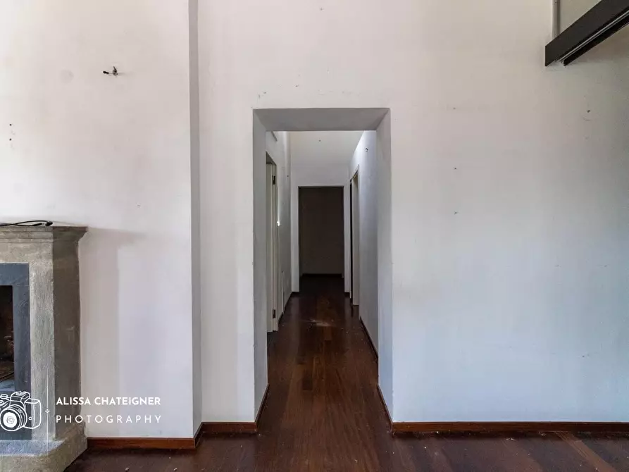 Immagine 25 di Porzione di casa in vendita  a Siena