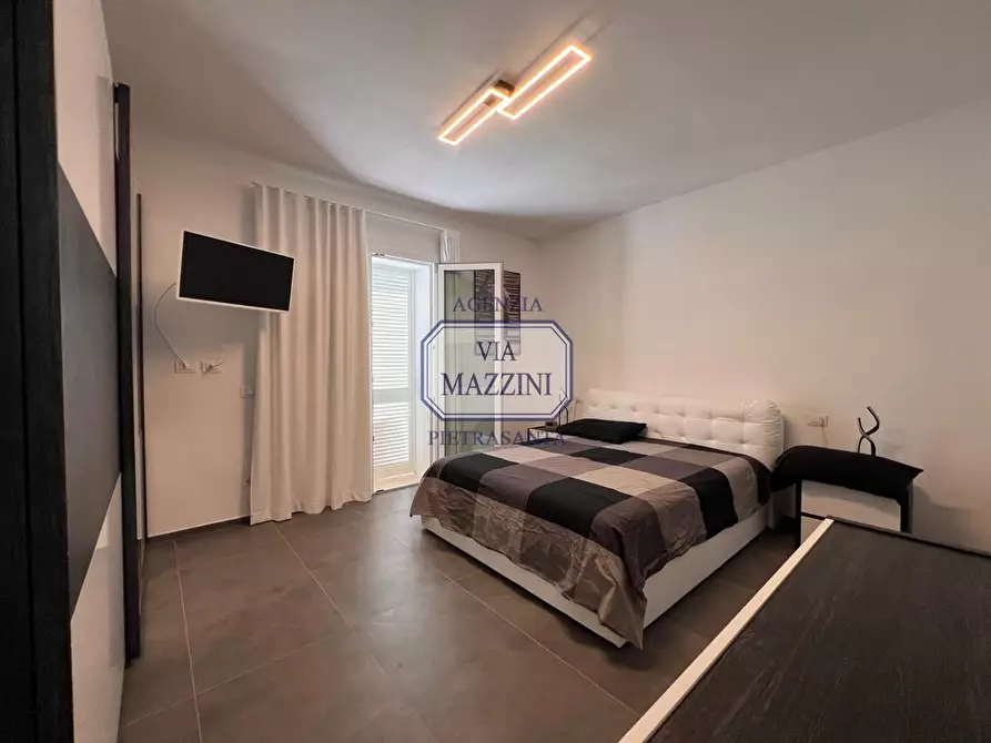 Immagine 19 di Villa in vendita  a Pietrasanta