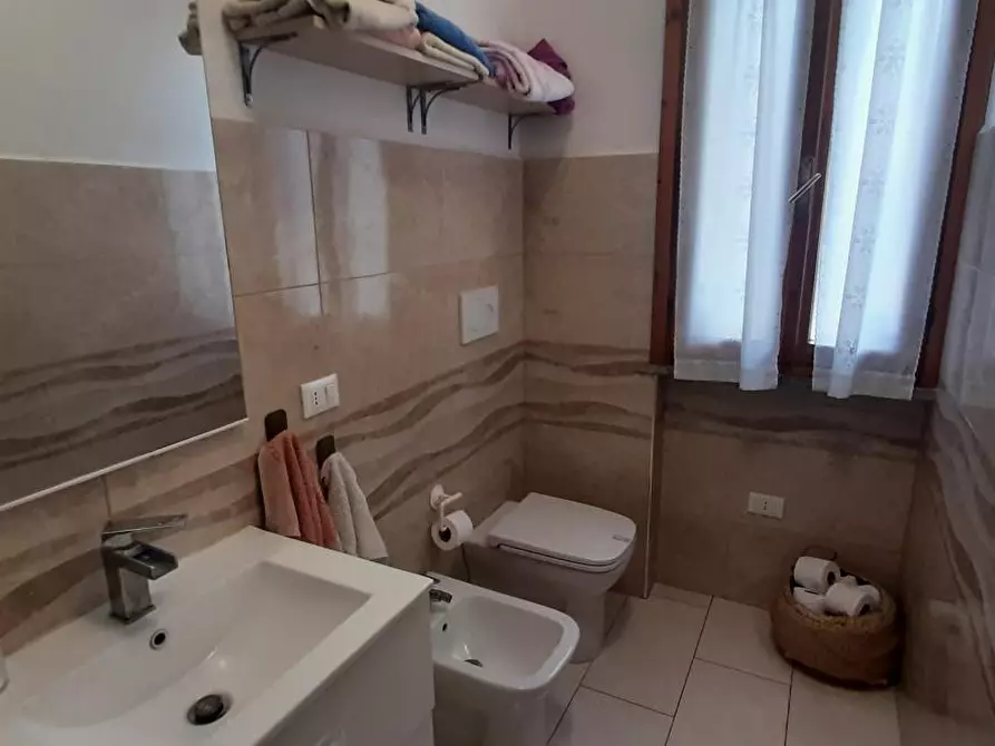 Immagine 40 di Appartamento in vendita  a Rosignano Marittimo