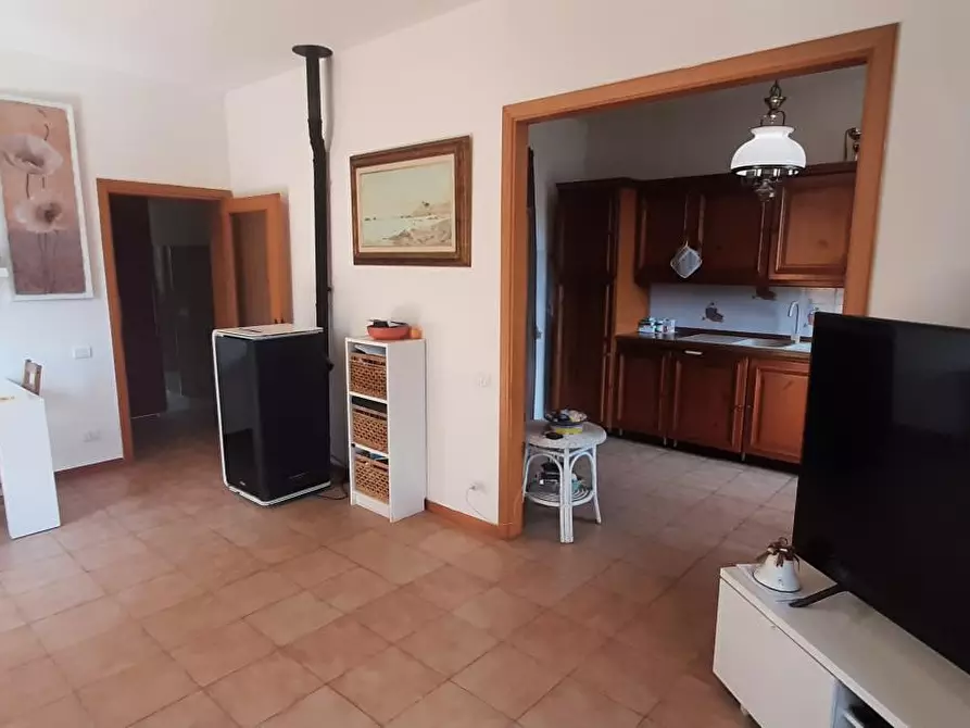Immagine 15 di Appartamento in vendita  a Rosignano Marittimo