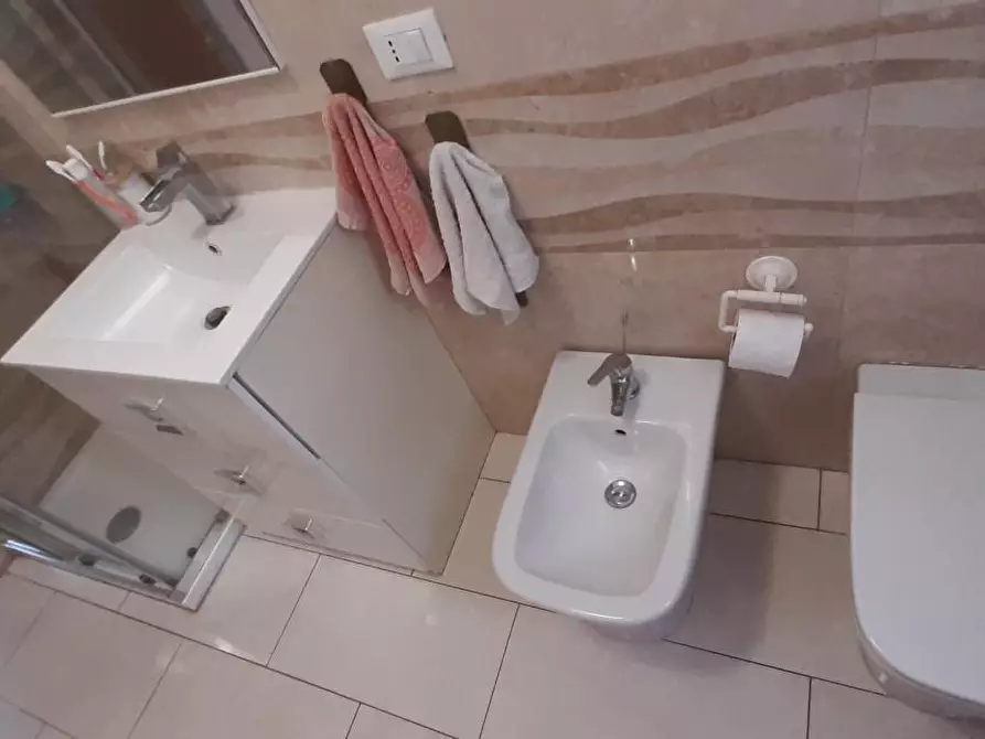 Immagine 43 di Appartamento in vendita  a Rosignano Marittimo
