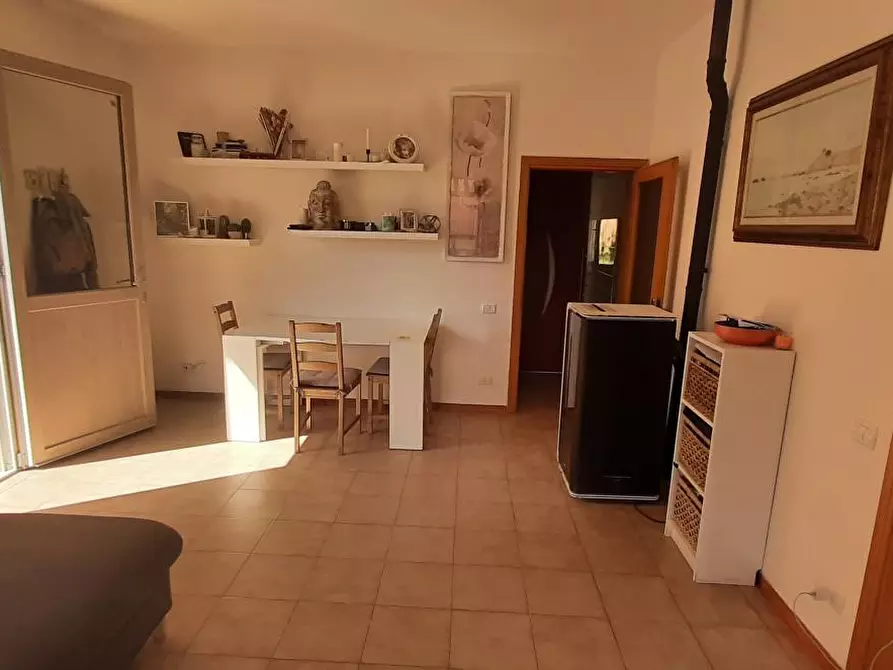 Immagine 10 di Appartamento in vendita  a Rosignano Marittimo