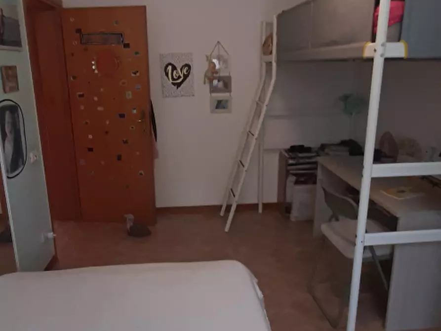 Immagine 37 di Appartamento in vendita  a Rosignano Marittimo
