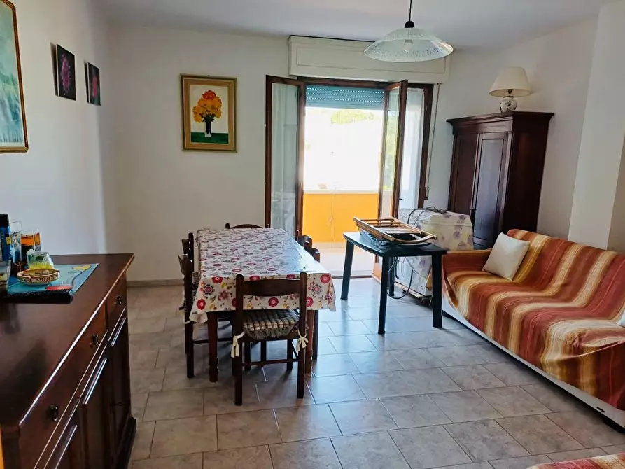 Immagine 5 di Casa quadrifamiliare in vendita  a Cecina