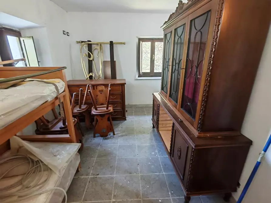 Immagine 10 di Casa indipendente in vendita  a Fosdinovo