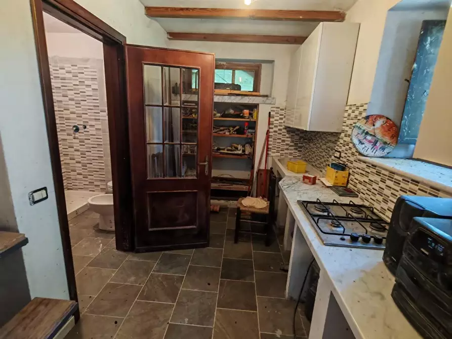 Immagine 22 di Casa indipendente in vendita  a Fosdinovo