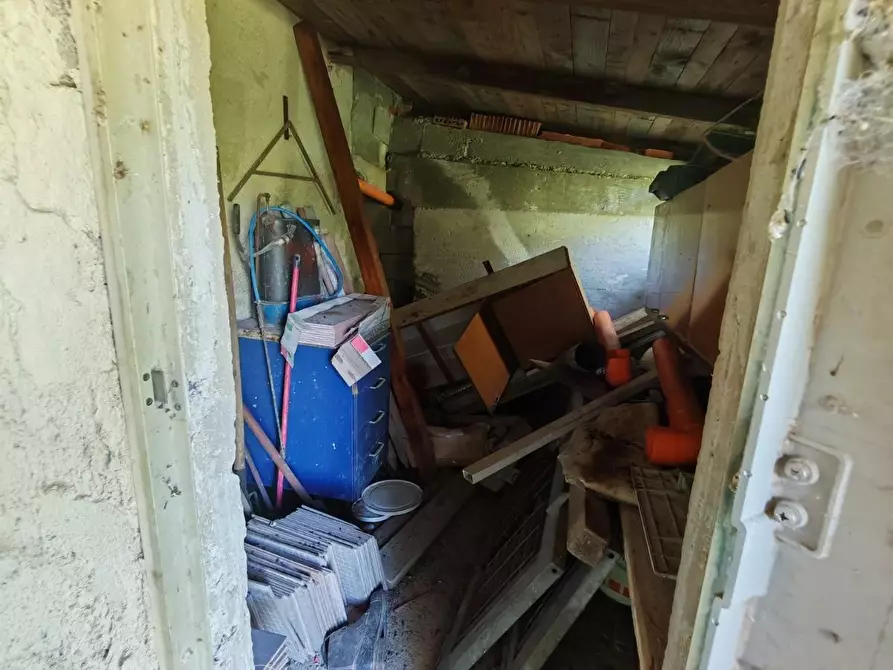 Immagine 14 di Casa indipendente in vendita  a Fosdinovo