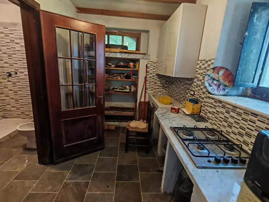 Immagine 7 di Casa indipendente in vendita  a Fosdinovo