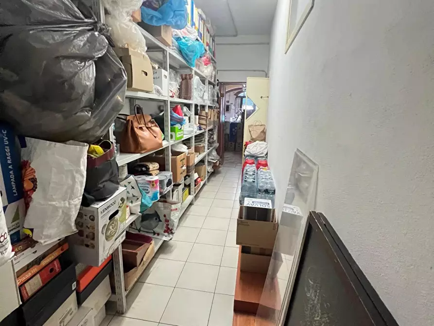 Immagine 40 di Alimentari in vendita  a Colle Di Val D'elsa