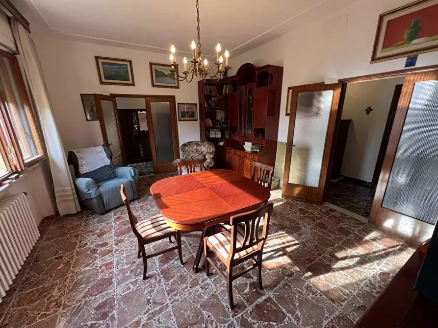 Immagine 18 di Villa in vendita  a Cecina