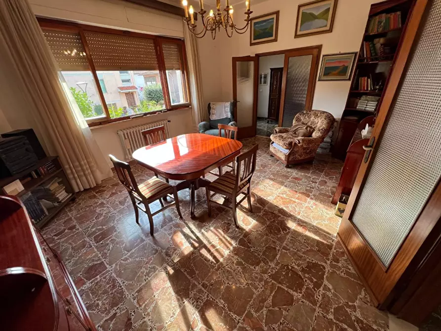 Immagine 17 di Villa in vendita  a Cecina