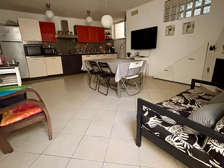 Immagine 17 di Appartamento in vendita  a Massa