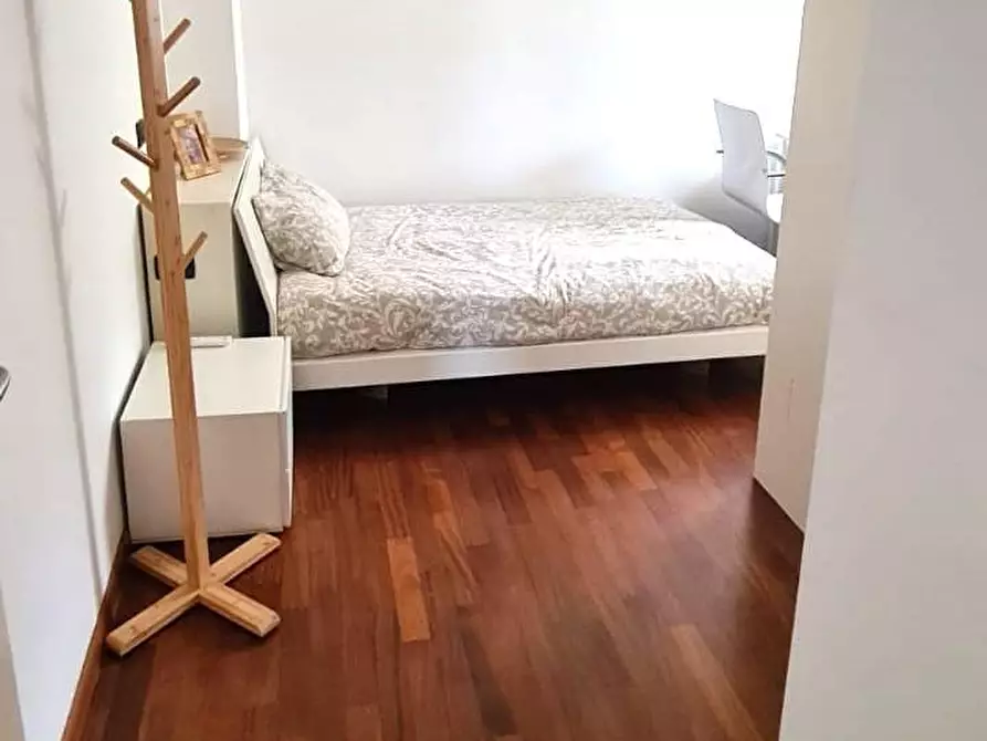 Immagine 14 di Villetta a schiera in vendita  a Livorno