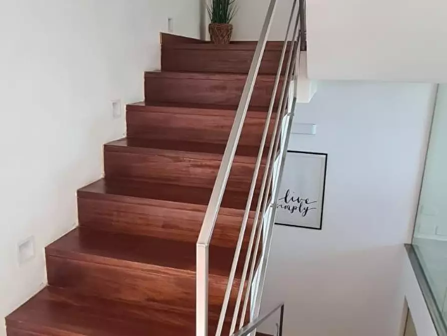 Immagine 11 di Villetta a schiera in vendita  a Livorno