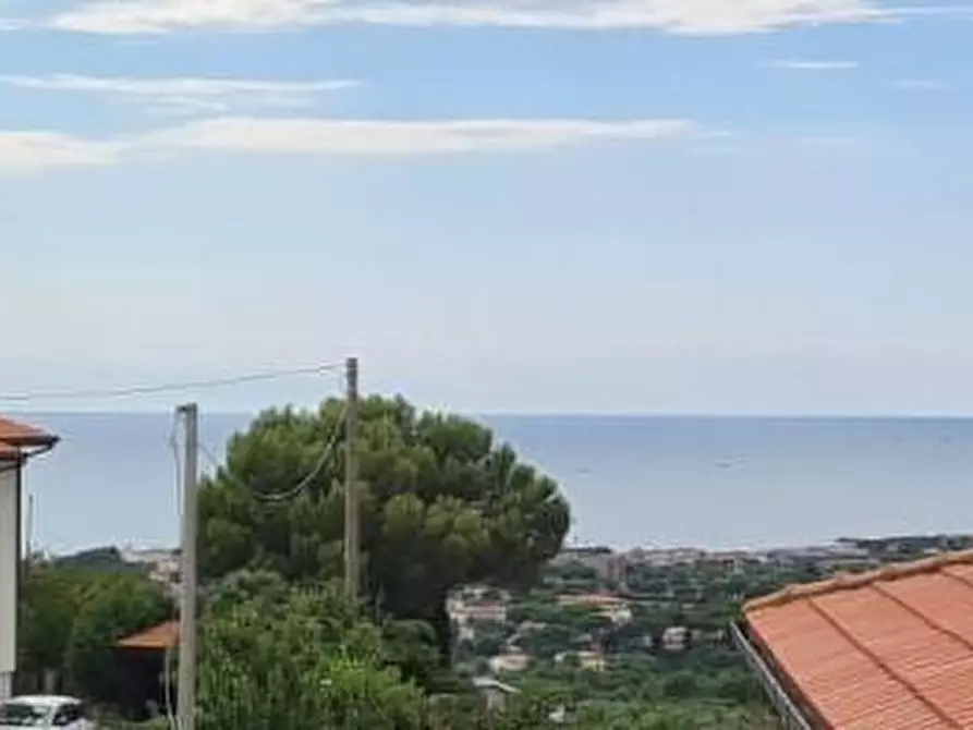 Immagine 35 di Villetta a schiera in vendita  a Livorno