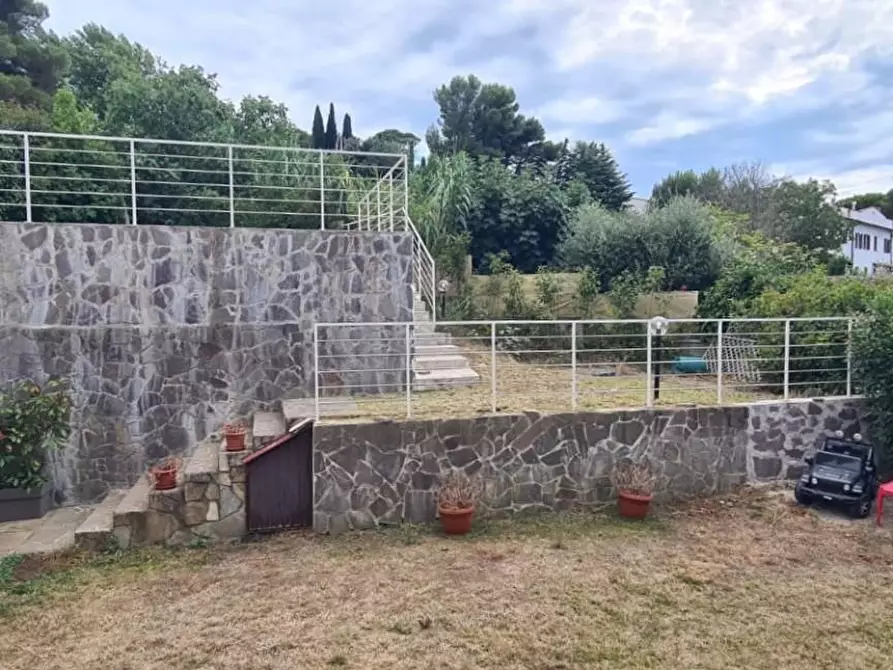 Immagine 30 di Villetta a schiera in vendita  a Livorno