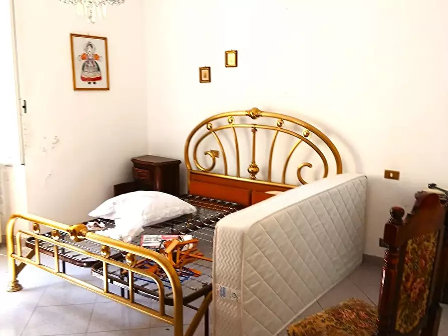 Immagine 7 di Appartamento in vendita  a Carrara