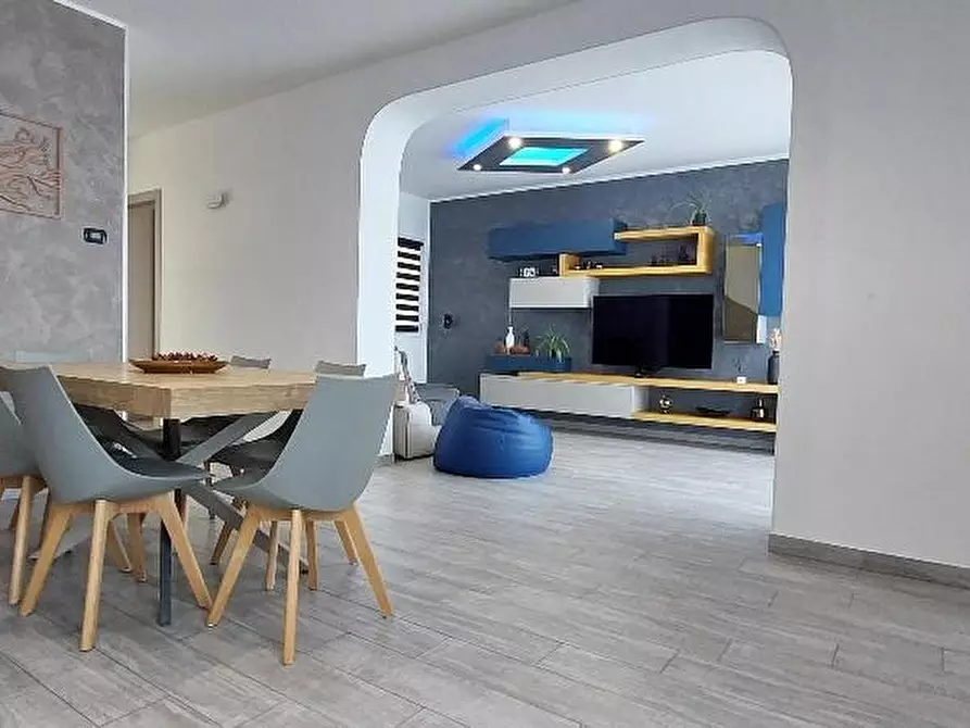 Immagine 14 di Villetta a schiera in vendita  a Serravalle Pistoiese