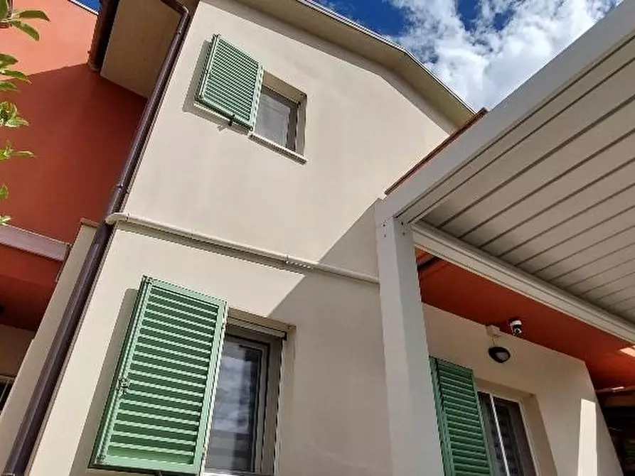 Immagine 4 di Villetta a schiera in vendita  a Serravalle Pistoiese