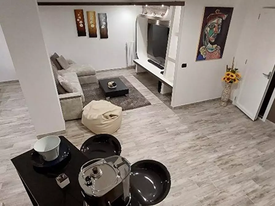 Immagine 28 di Villetta a schiera in vendita  a Serravalle Pistoiese