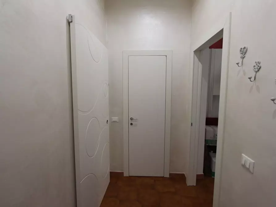 Immagine 7 di Appartamento in vendita  a La Spezia