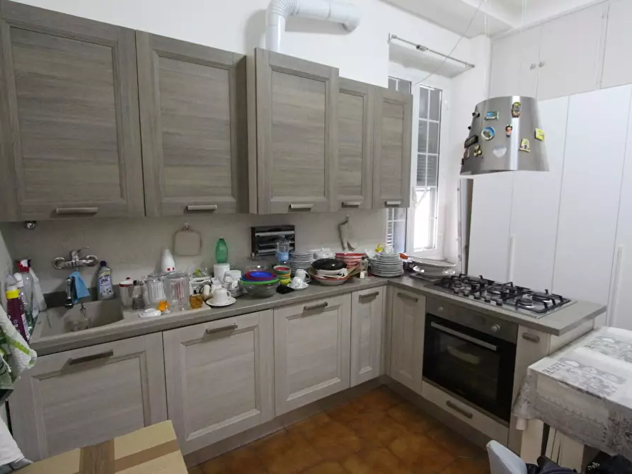 Immagine 2 di Appartamento in vendita  a La Spezia