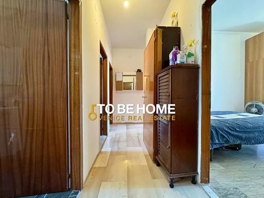 Immagine 25 di Appartamento in vendita  a Venezia