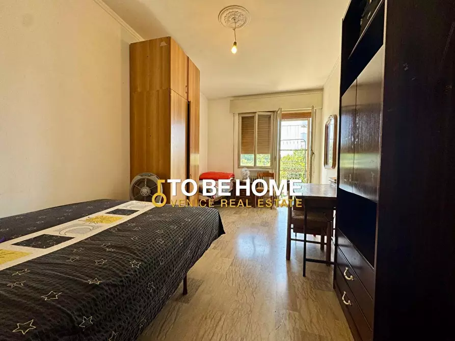 Immagine 14 di Appartamento in vendita  a Venezia