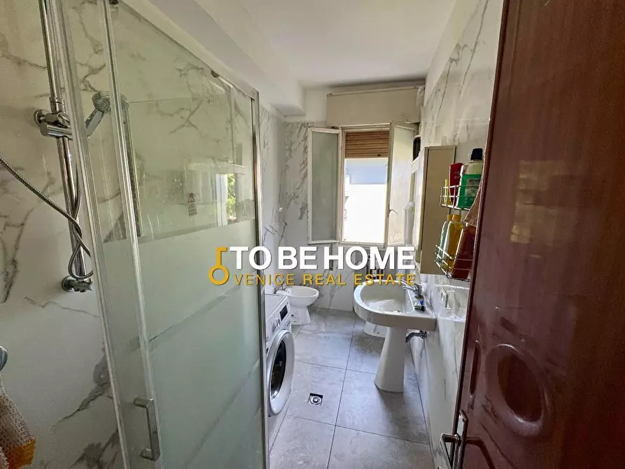 Immagine 30 di Appartamento in vendita  a Venezia
