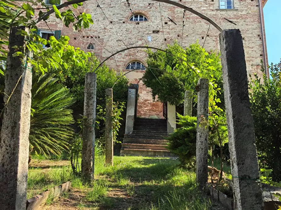 Immagine 17 di Villa in vendita  a Casciana Terme Lari