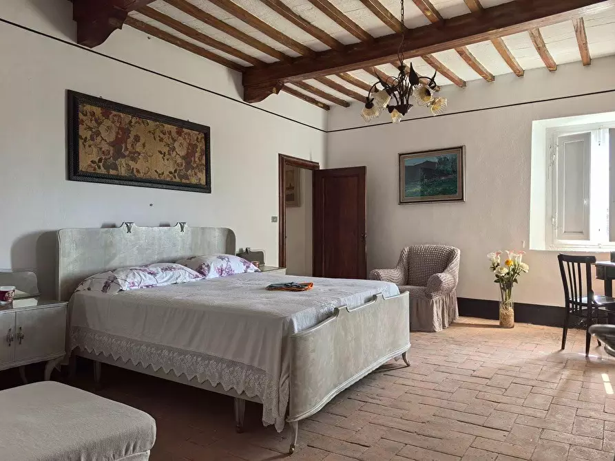 Immagine 15 di Villa in vendita  a Casciana Terme Lari