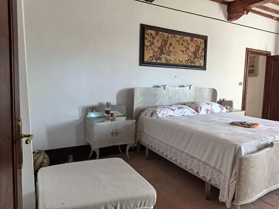 Immagine 12 di Villa in vendita  a Casciana Terme Lari