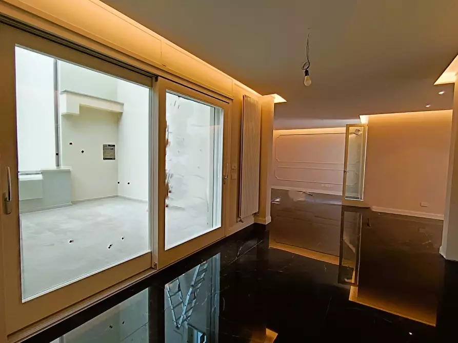 Immagine 16 di Mansarda in vendita  a Empoli