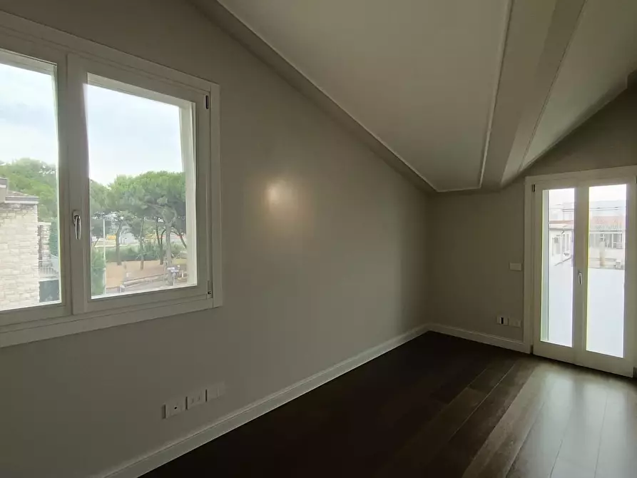 Immagine 28 di Mansarda in vendita  a Empoli