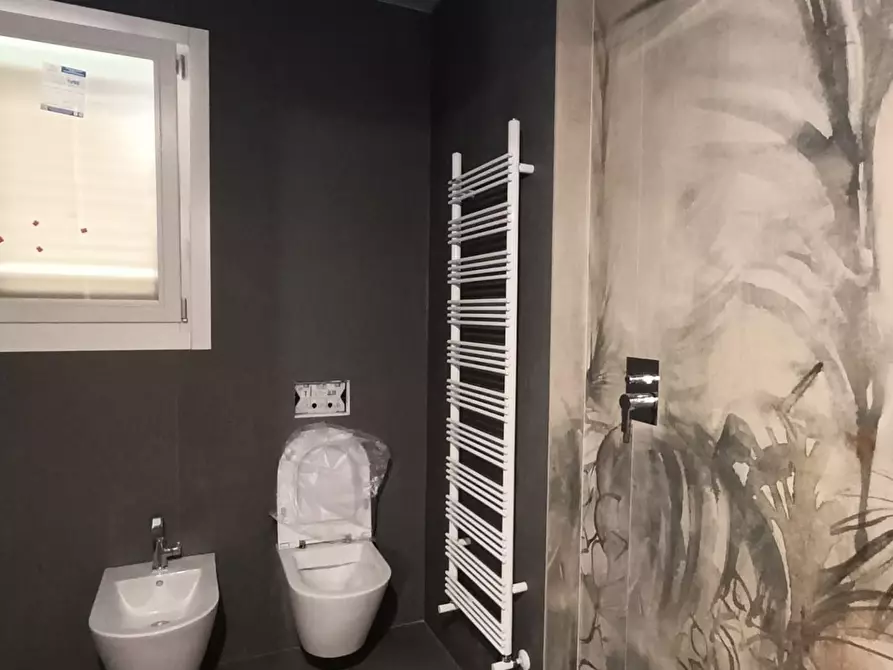 Immagine 17 di Mansarda in vendita  a Empoli